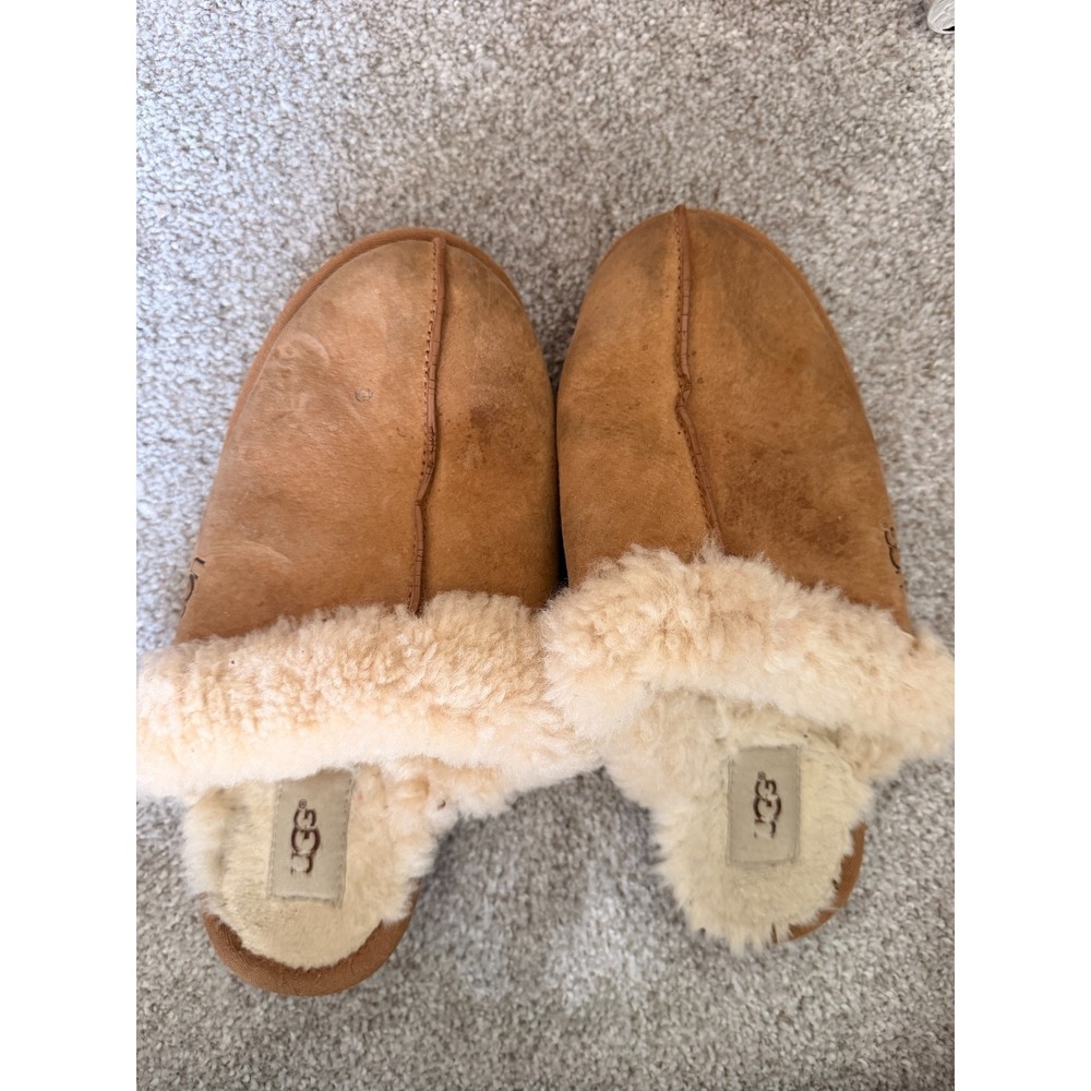 UGG Women's Scuffette II Chestnut Suede Sheepskin Slippers 5661 - Size 8
